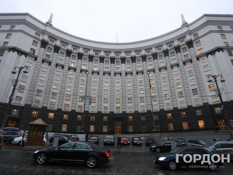 Минфин начал выпуск гособлигаций на сумму $1 млрд под гарантии США