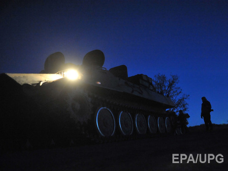 Пресс-центр АТО: Вечером и ночью боевики обстреливали украинских военных из минометов, гранатометов и стрелкового оружия