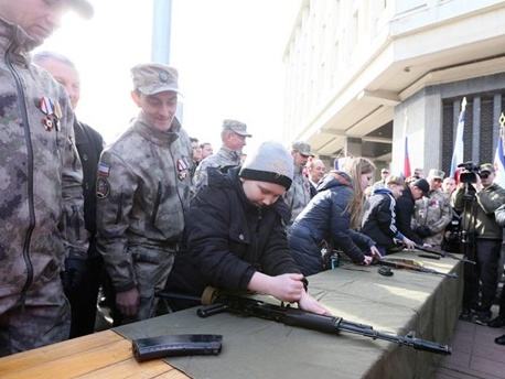 В Севастополе в День защиты детей пройдут соревнования по сборке автомата на скорость