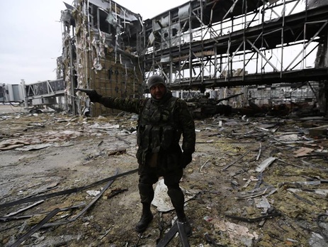 Лысенко: За сутки зафиксировано большое количество обстрелов возле донецкого аэропорта