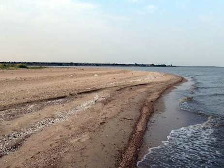 МВД: Под Мариуполем рыбак наступил на взрывчатку и подорвался