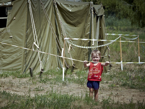ООН хочет помочь в создании гериатрических центров и детских садов для переселенцев в Днепропетровской области