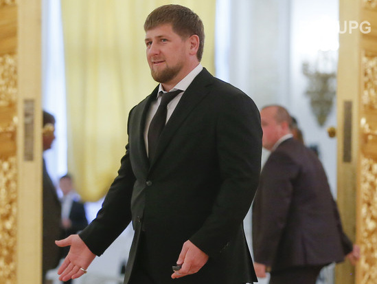 СМИ: Чеченские бюджетники перечисляют около 10% своих доходов в фонд Кадырова