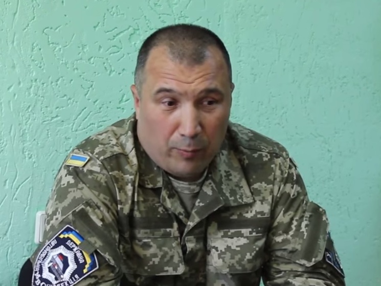 МВД уволило начальника ГАИ Артемовска, который разбил стекло в автомобиле жительницы Донецкой области