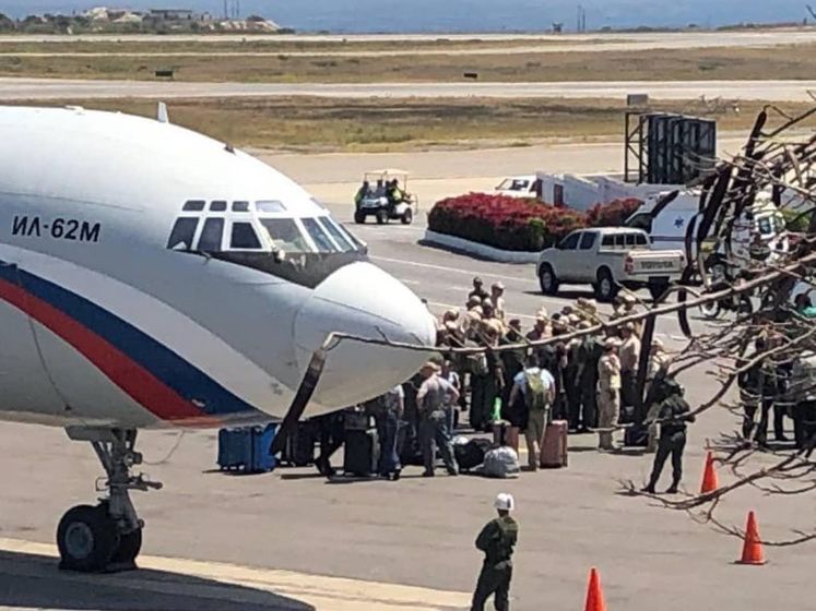 У Венесуелу прибув літак із російськими військовими – ЗМІ