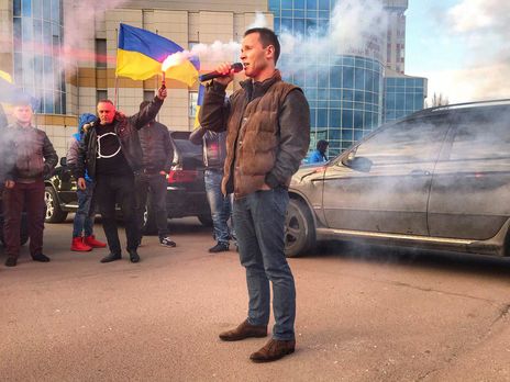 Кандидат в президенты Деревянко поддержал автопробег за 10-процентную растаможку в Харькове