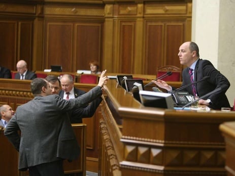 Рада хочет отнести к подследственности Антикоррупционного бюро декларирование недостоверной информации