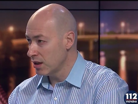 Гордон: Больше года идет война, и все это время в Украине показывают российские фильмы, прославляющие ментов и армию РФ