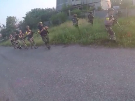 Как силы АТО зачищали Марьинку от боевиков. Видео