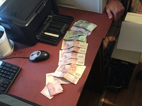 В Одесской области за коррупцию задержали группу таможенников и пограничников