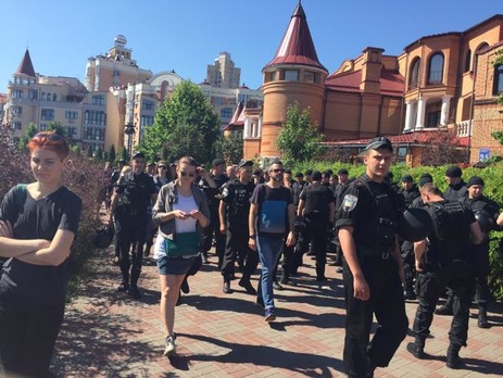 Оболонскую набережную перекрывают в связи с 