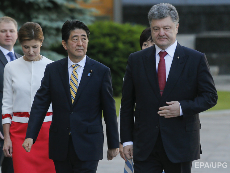 Порошенко: Япония настроена во время своего председательства в G7 в 2016 году активно помогать Украине в реформах