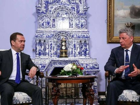 Бойко: Мы честно говорим, что ради того, чтобы достигнуть мира, нет другого пути, кроме как садиться за стол переговоров