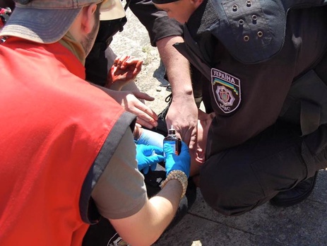 Антон Геращенко: Милиционер, пострадавший во время 