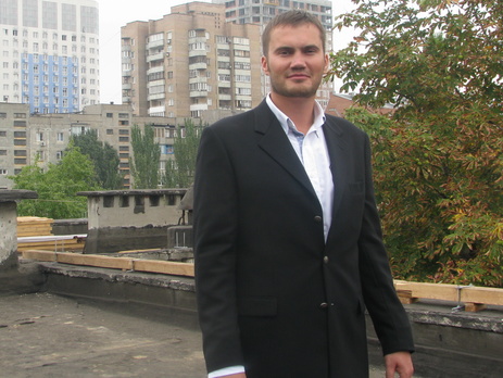 ЕС исключил из санкционного списка погибшего сына Януковича