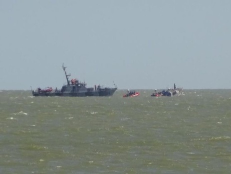 Пресс-центр АТО: Катер пограничников подорвался на самодельном взрывном устройстве боевиков