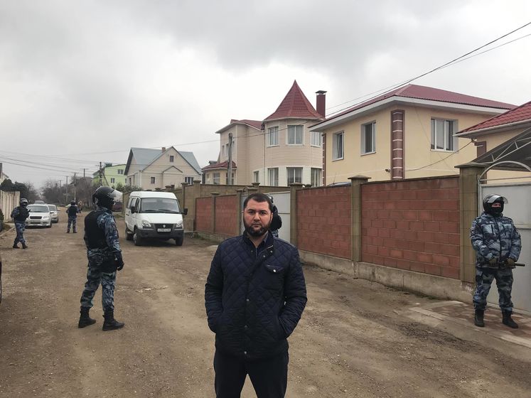 У Криму силовики проводять обшуки в будинках кримських татар 