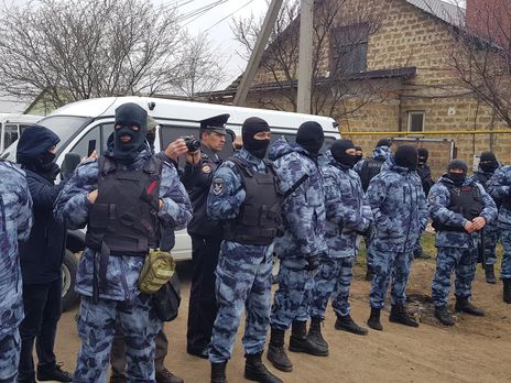 У ФСБ заявили, що затримали у Криму 20 підозрюваних у діяльності 