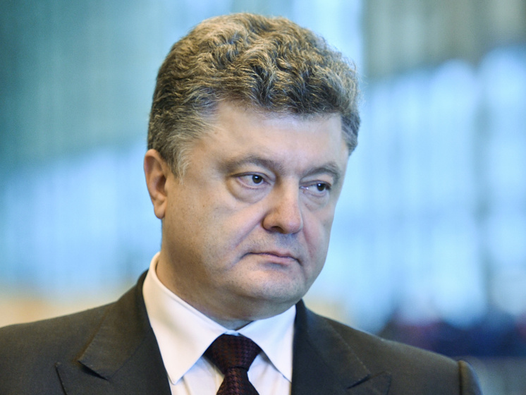 Порошенко обсудил с президентом Финляндии миротворческую миссию на Донбассе