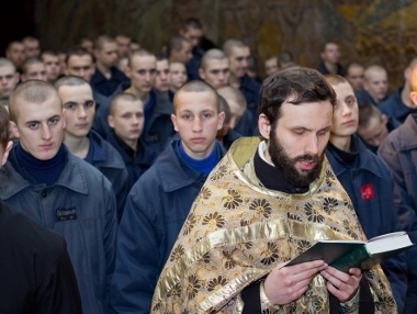 Президент подписал закон, регулирующий деятельность священников в тюрьмах