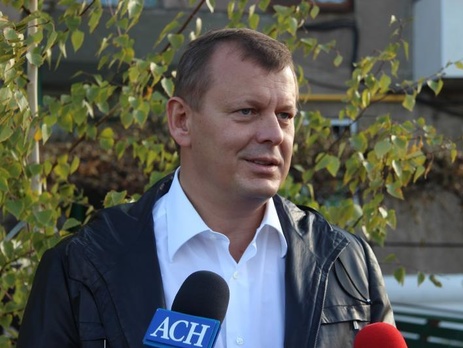 Клюева пока не объявляли в розыск, заявил Жебривский