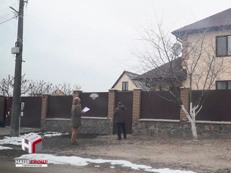 Порошенко скупает голоса под видом раздачи материальной помощи по программе 