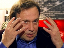 Евгений Кемеровский: Брату-близнецу приснилось, что я погиб в автокатастрофе. В итоге он взял мой паспорт и разбился под моими документами