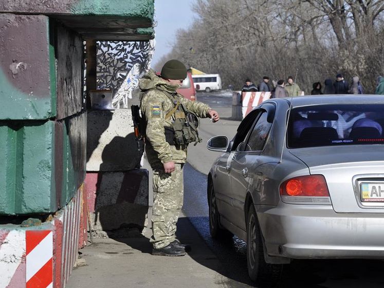СБУ начала выдавать бессрочные пропуска через линию разграничения на Донбассе