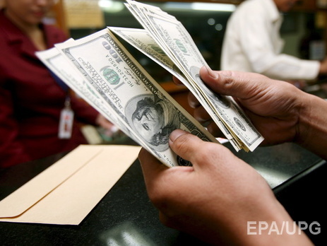 С сегодняшнего дня отменяется военный сбор при обмене валюты