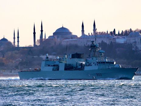 Корабли НАТО прошли через пролив Босфор