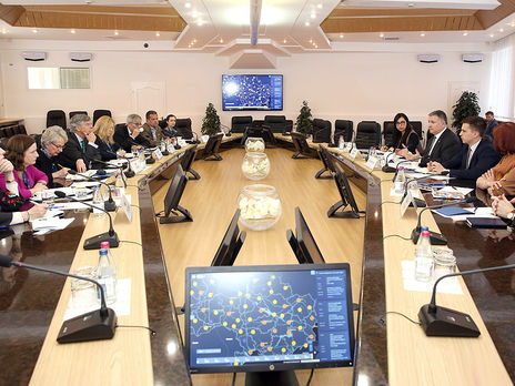 Аваков заявив, що радикальним рухам не вдасться зірвати вибори президента