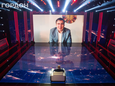 Саакашвили: Я на диете сейчас. Вы думаете, чего я такой худой стал? Потому что от галстуков отказался