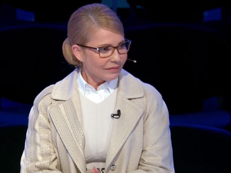 "Я прийшла на дебати, а дебати нема кого". Тимошенко покинула прямий телеефір через неявку Зеленського і Порошенка