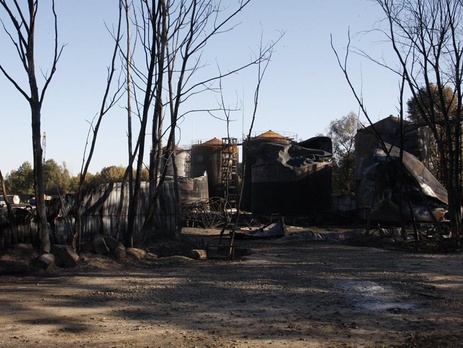 ГСЧС: Васильковская РГА привезет песок для посыпки горючего, разлитого на территории нефтебазы под Киевом