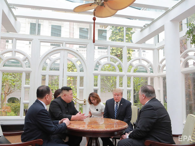 Трамп на саммите в Ханое предложил Ким Чен Ыну передать все ядерное оружие КНДР Соединенным Штатам – Reuters