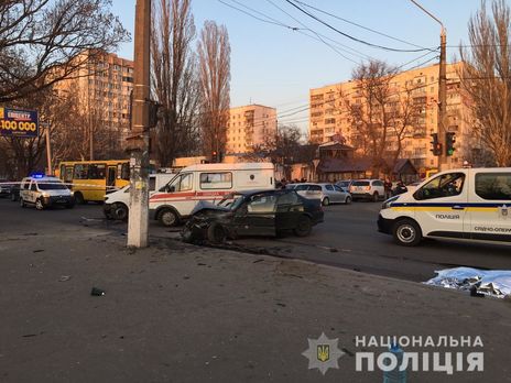 В Одессе автомобиль на еврономерах сбил нацгвардейцев. Есть погибший и пострадавшие