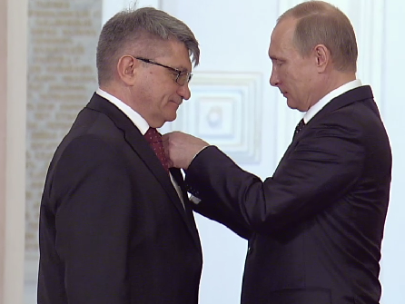 Режиссер Сокуров – Путину: На душе тревожно. Я хотел бы попросить Бога, чтобы он уберег наших солдат и офицеров. Видео