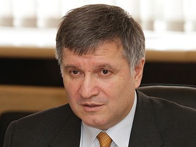 Аваков: Причиной пожара на нефтебазе под Киевом стало системное нарушение правил безопасности