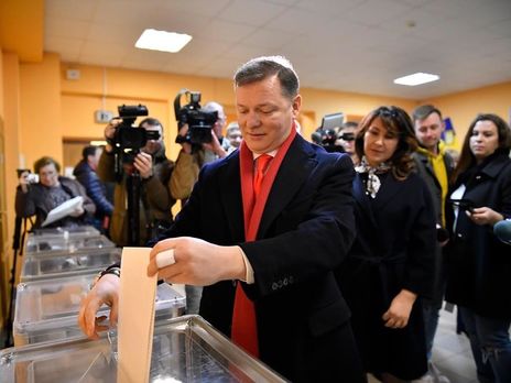 Ляшко во время голосования продемонстрировал перед камерами бюллетень с результатами своего волеизъявления – Комитет избирателей Украины