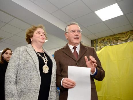 Мостовая не смогла проголосовать на выборах из-за отсутствия в списках избирателей – Гриценко