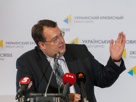 Антон Геращенко: Обвинения Наливайченко в адрес ГПУ — контрход в ответ на расследования злоупотреблений с поставками угля из зоны АТО