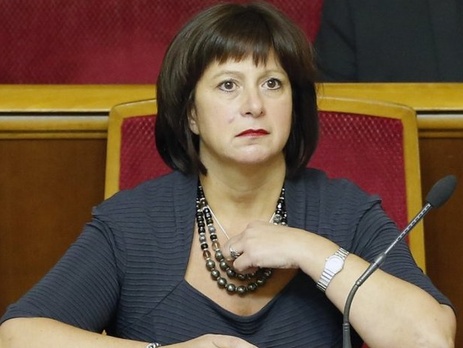 Яресько сомневается в возможности индексации пенсий и зарплат до декабря