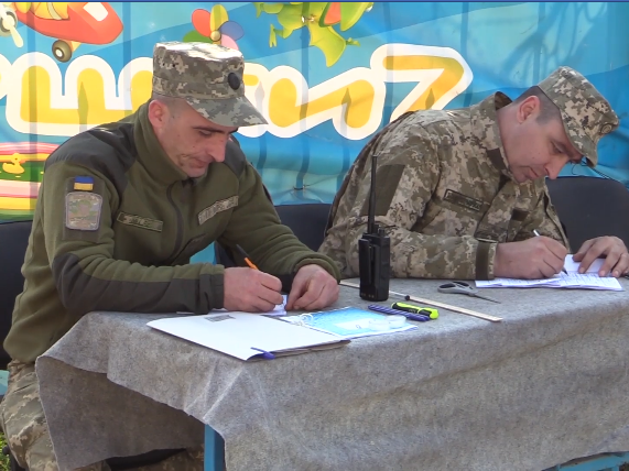 У штабі ООС заявили про відсутність порушень під час голосування військовослужбовців