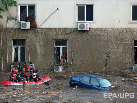 Число погибших во время наводнения в Тбилиси достигло 17 человек