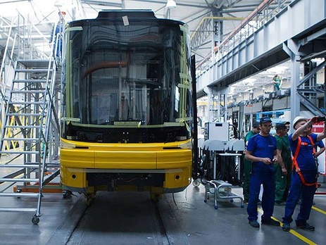 Кличко хочет купить для Киева 50 польских трамваев. Фоторепортаж