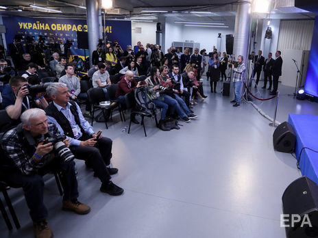 Під час першого туру виборів зафіксовано інциденти, пов'язані з появою псевдожурналістів на дільницях – НСЖУ