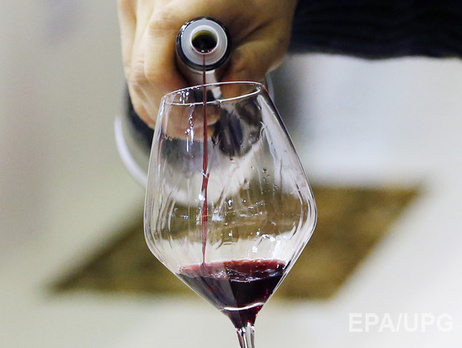 Алкоголь в Украине подорожает на 25-40%