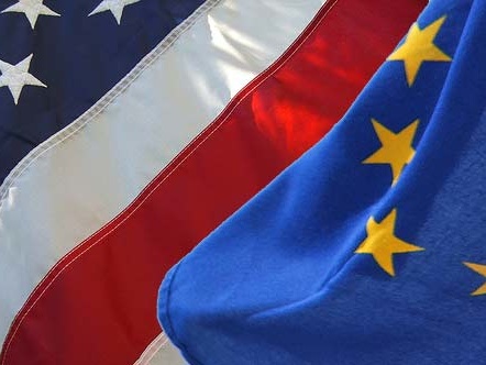 AP: США и ЕС готовы в случае необходимости ужесточить санкции против России