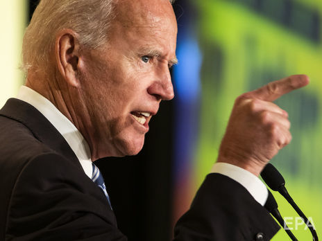 Байден заперечує звинувачення в неналежній поведінці