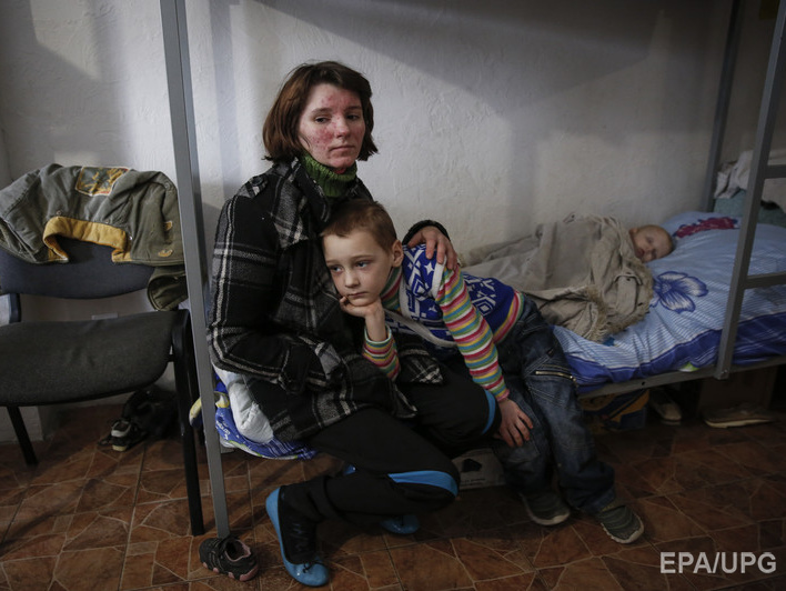 МИД Украины: Из-за агрессии России беженцами стали 150 тыс. детей